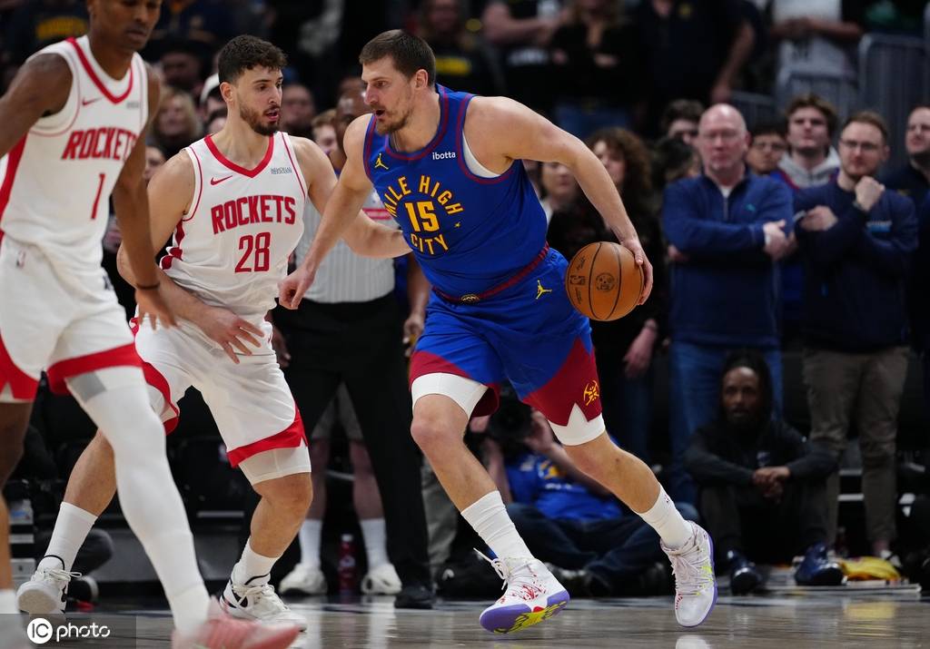 约基奇16+12+13杜兰特仅11分 掘金狂胜火箭