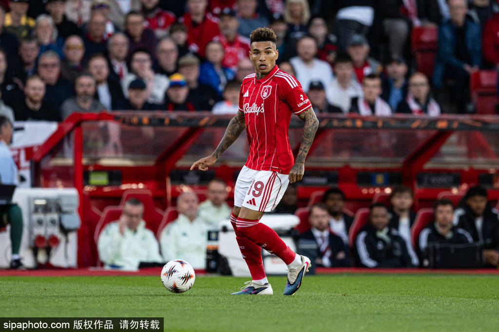 欧战汇总：森林1-0维拉占据晋级先机 水晶宫客场3-1胜